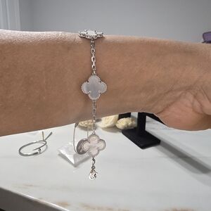 Elegant Silver Clover Bracelet